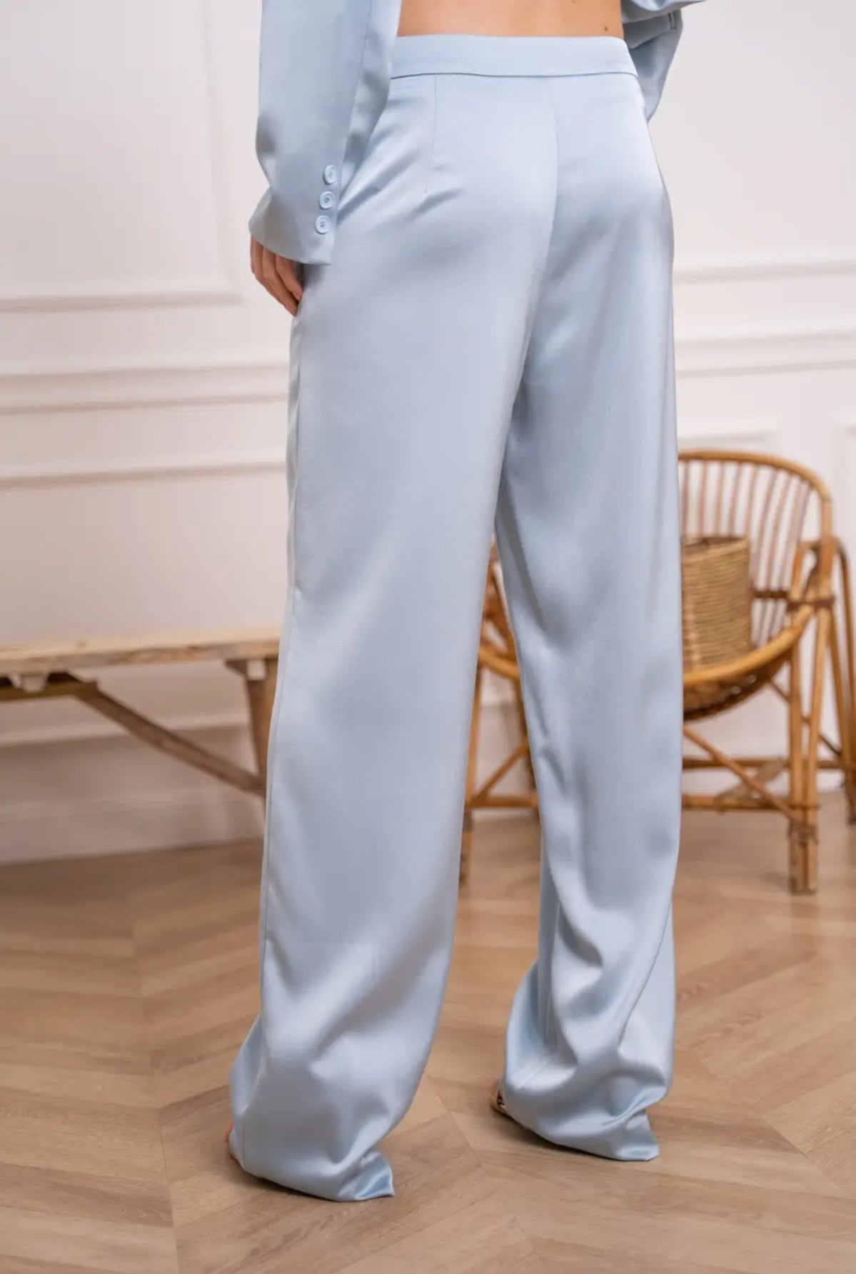 Pantaloni dal taglio dritto in raso